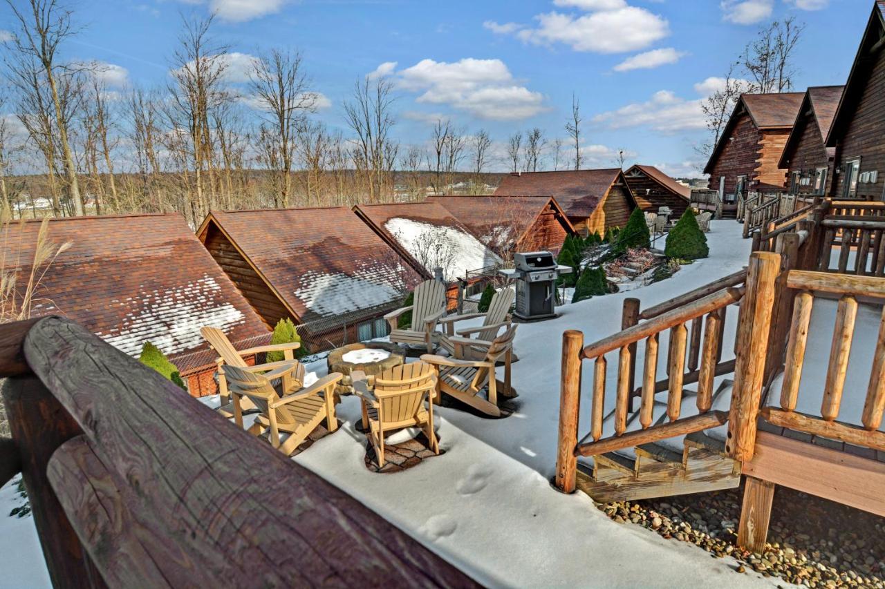 The Lodges At Sunset Village McHenry Exteriör bild