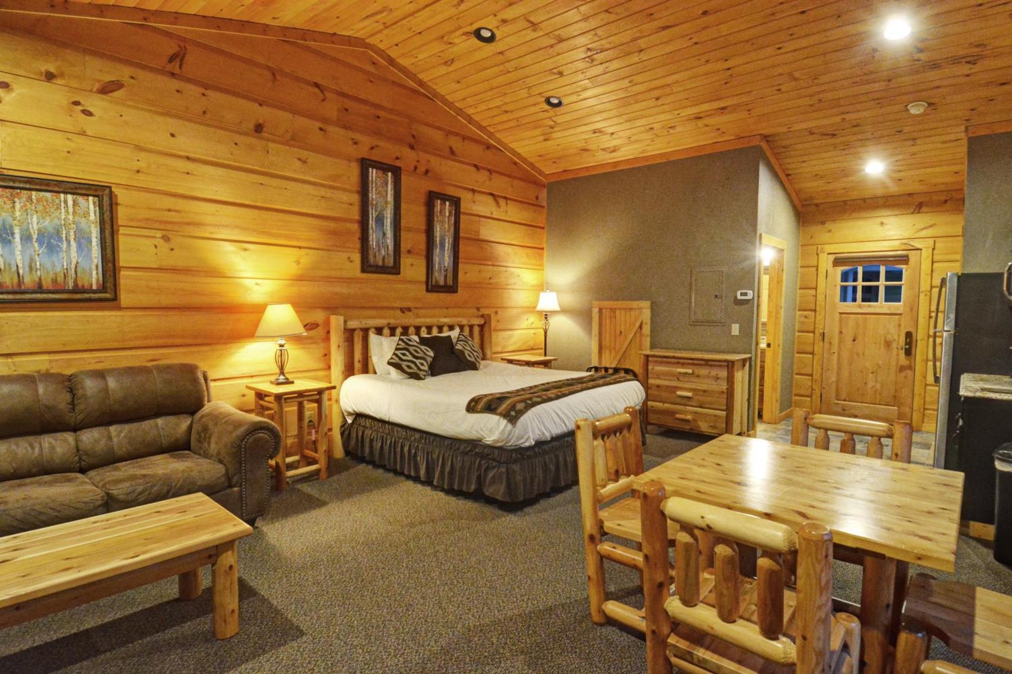 The Lodges At Sunset Village McHenry Exteriör bild