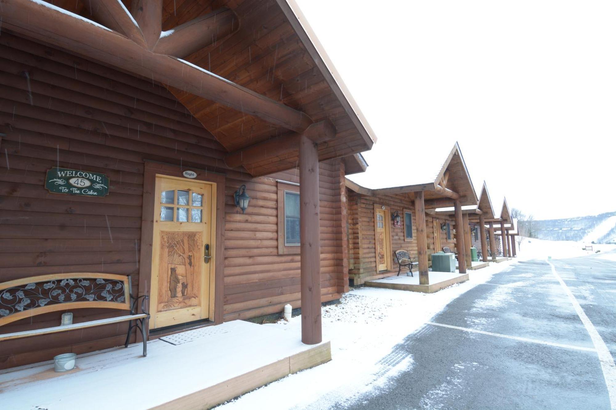 The Lodges At Sunset Village McHenry Rum bild